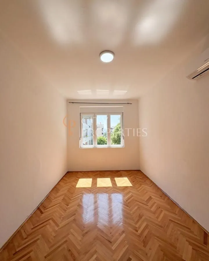 Prodaja, stan, 70m², Centar, Podgorica