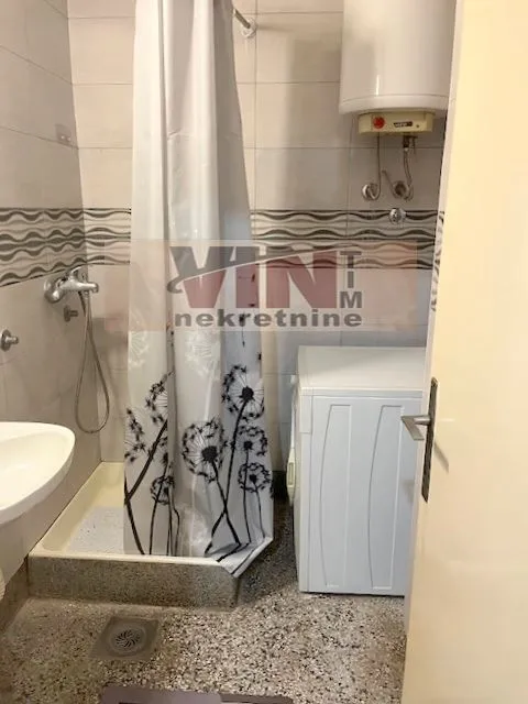 Prodaja, jednosoban stan, 38m², Karaburma, Palilula Sve Podlokacije