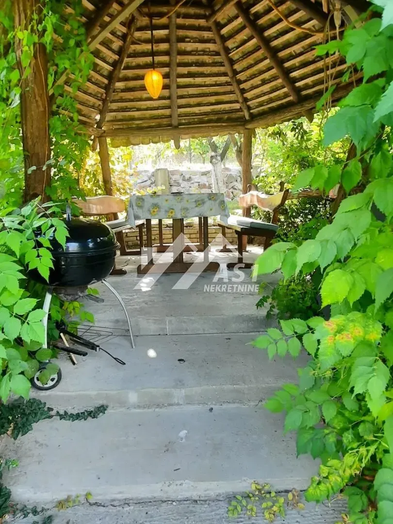Izdavanje, kuća, 46m², Ledinci, Petrovaradin