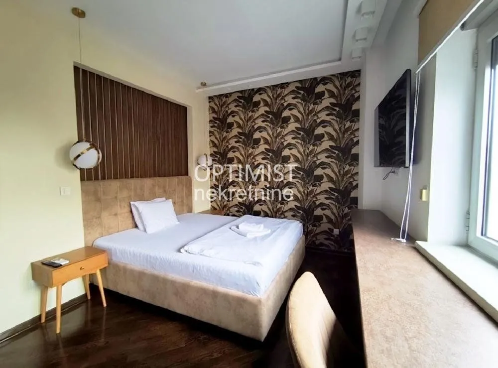 Prodaja, četvorosoban stan, 109m², Stari Grad, Beograd