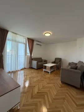 Rent, two bedroom apartment, 70m², Pobrežje, Podgorica - image 6