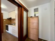 Izdavanje, jednosoban stan, 45m², Centar, Budva - image 10