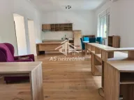 Izdavanje, poslovni prostor, 72m², Kalenić Pijaca, Vračar Sve Podlokacije - image 2