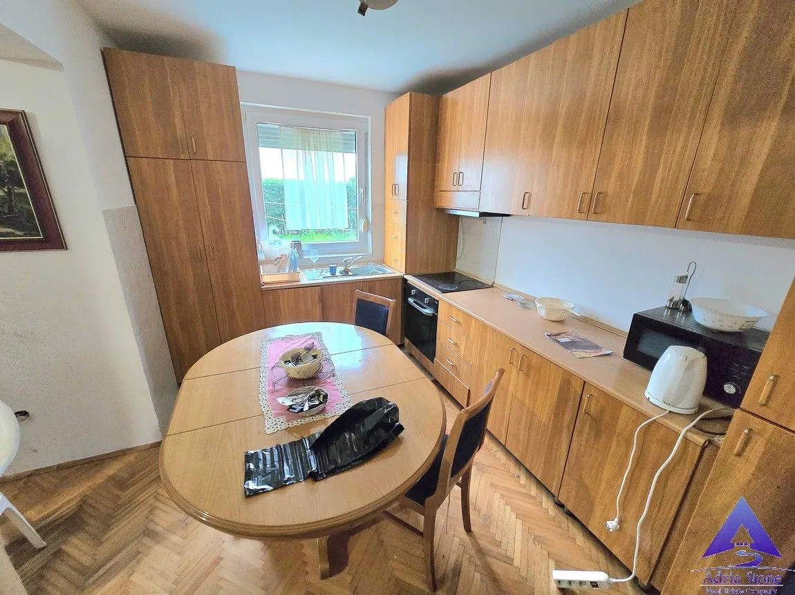 Prodaja, trosoban stan, 91m², Velji Vinogradi, Budva