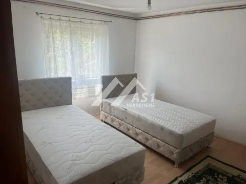 Izdavanje, četvorosoban stan, 100m², Adice, Novi Sad Sve Podlokacije - image 4