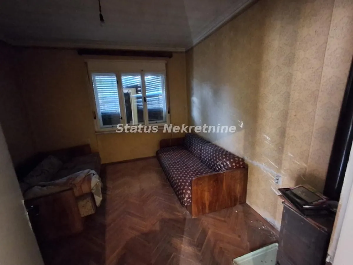 Prodaja, kuća, 250m², Novi Sad, Srbija