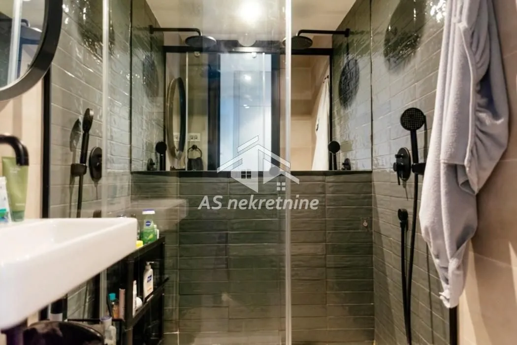 Rent, four bedroom apartment, 96m², Novi Beograd Sve Podlokacije, Beograd