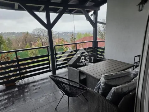 Izdavanje, kuća, 300m², Petrovaradin, Novi Sad - image 10