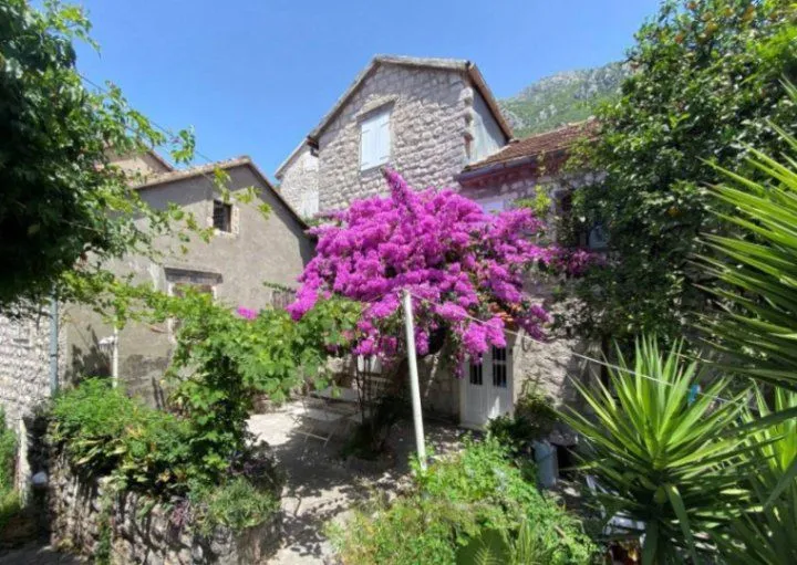 Sale, house, 95m², Perast, Kotor