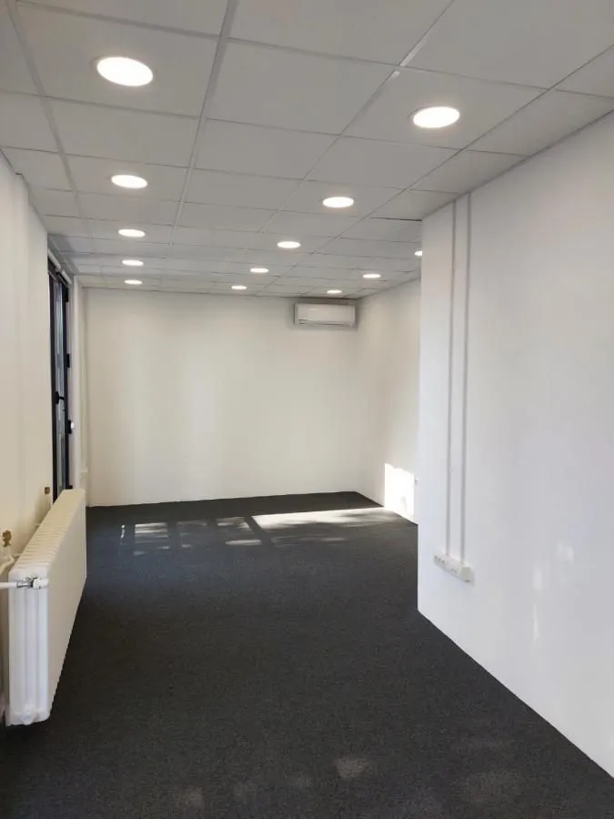 Rent, office space, 200m², Lekino Brdo, Voždovac Sve Podlokacije