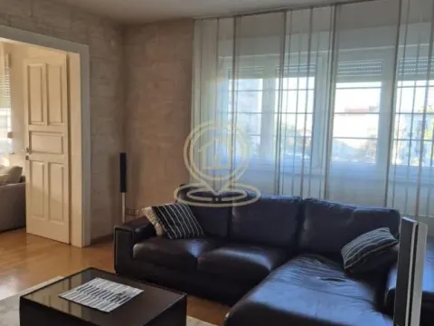 Izdavanje, četvorosoban stan, 106m², Kalenić Pijaca, Vračar Sve Podlokacije - image 2