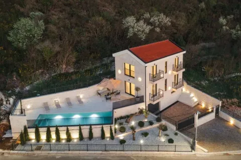 Kuća in Blizikuće