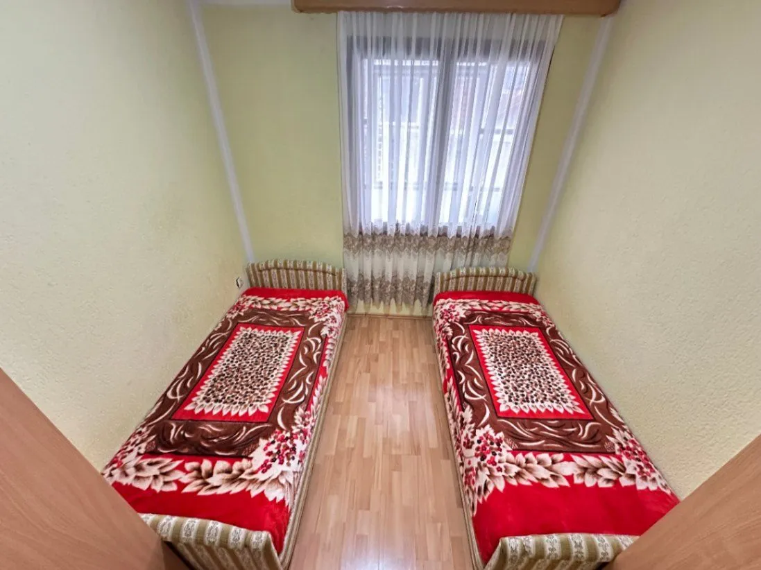 Izdavanje, kuća, 100m², Zagorič, Podgorica