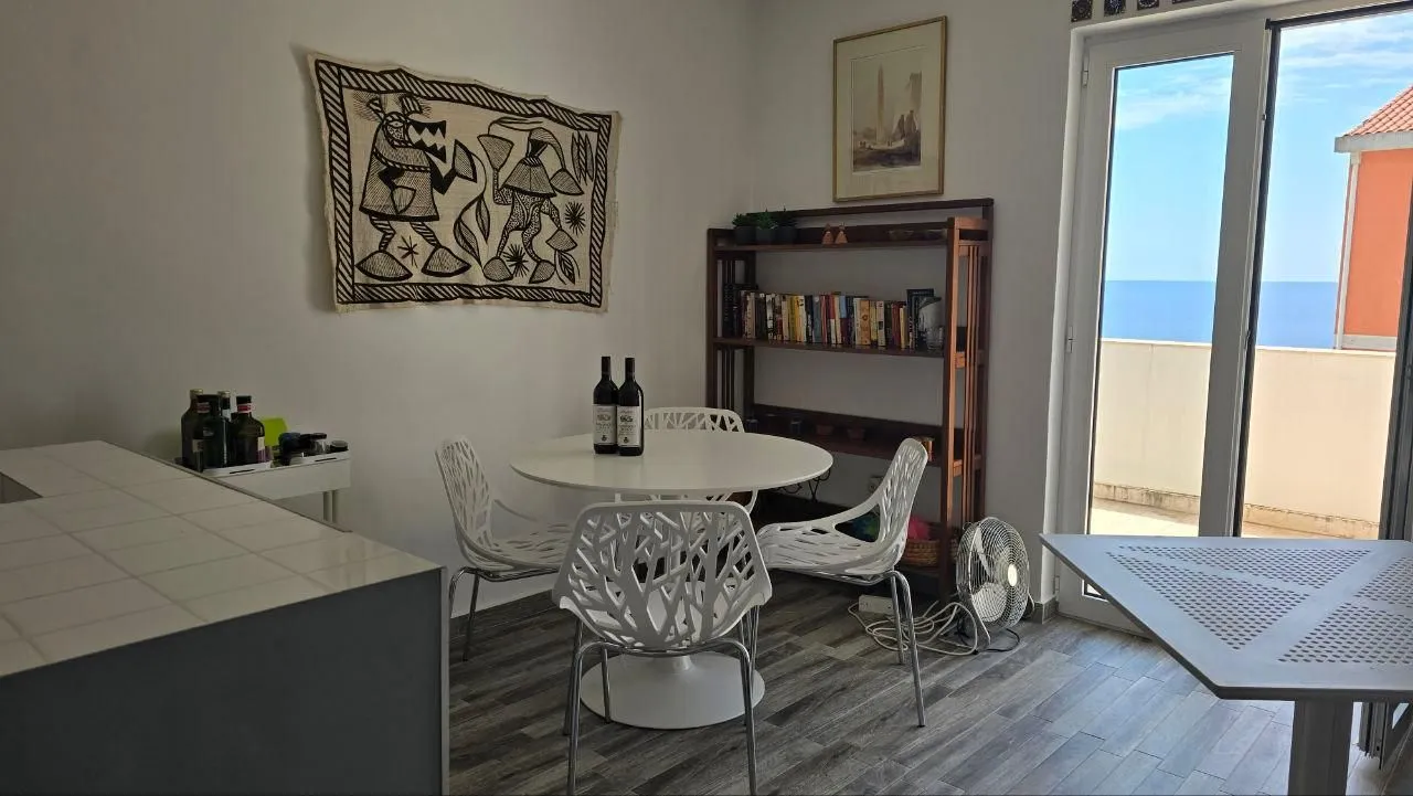 Sale, two bedroom apartment, 92m², Petrovac, Budva