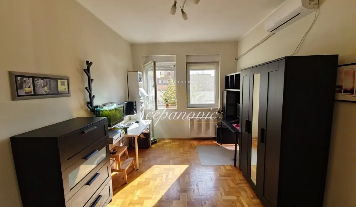 Prodaja, trosoban stan, 62m², Telep južni, Novi Sad Sve Podlokacije