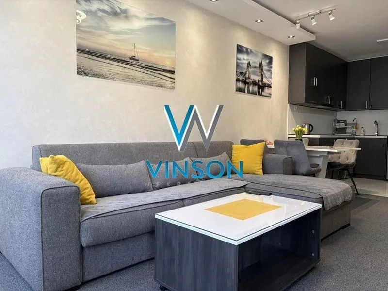 Izdavanje, jednosoban stan, 43m², Centar, Novi Sad