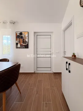Izdavanje, dvosoban stan, 85m², Kalimanj, Tivat - image 10