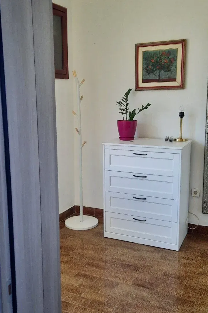 Prodaja, kuća, 300m², Podgorica, Crna Gora