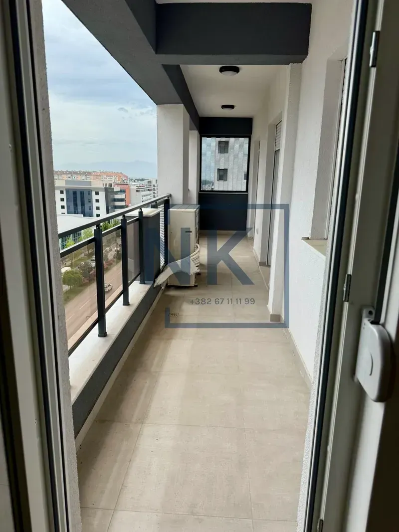 Prodaja, trosoban stan, 106m², Stari Aerodrom, Podgorica