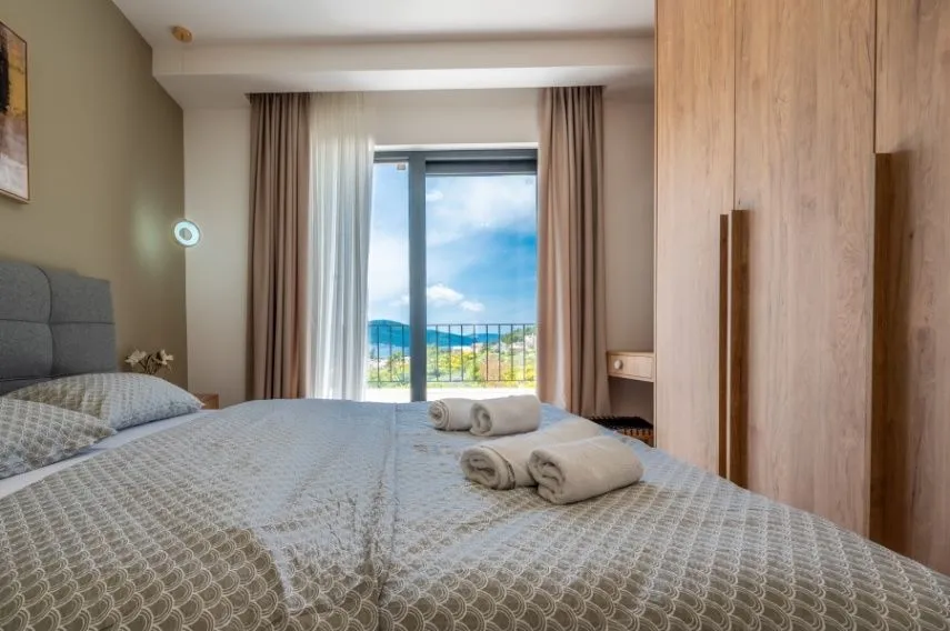 Prodaja, kuća, 250m², Mrčevac, Tivat