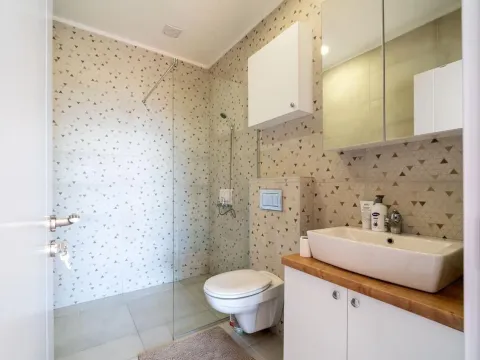 Sale, three bedroom apartment, 129m², Donja Lastva, Tivat - image 7