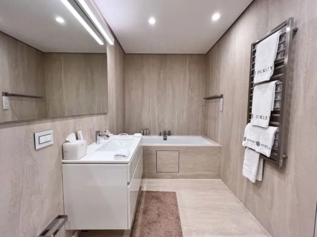 Sale, four bedroom apartment, 511m², Dukley Gardens, Budva