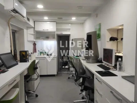 Prodaja, trosoban stan, 66m², Vračar Sve Podlokacije, Beograd - image 6