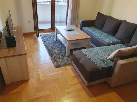 Prodaja, jednosoban stan, 41m², Stari Aerodrom, Podgorica - image 6
