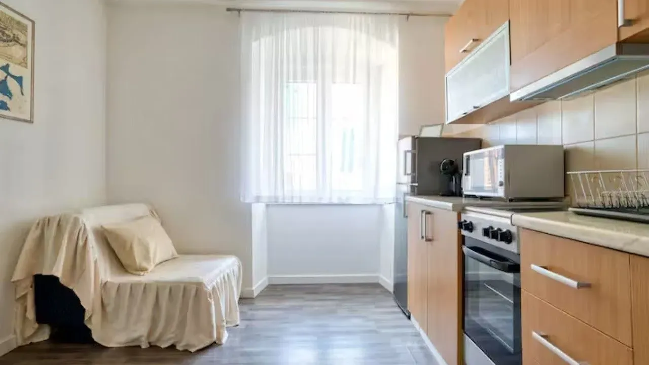 Sale, one bedroom apartment, 42m², Stari Grad Kotor, Kotor