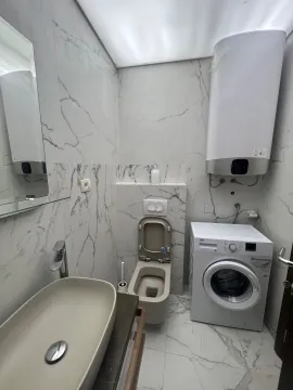 Izdavanje, jednosoban stan, 50m², Podkošljun, Budva - image 10