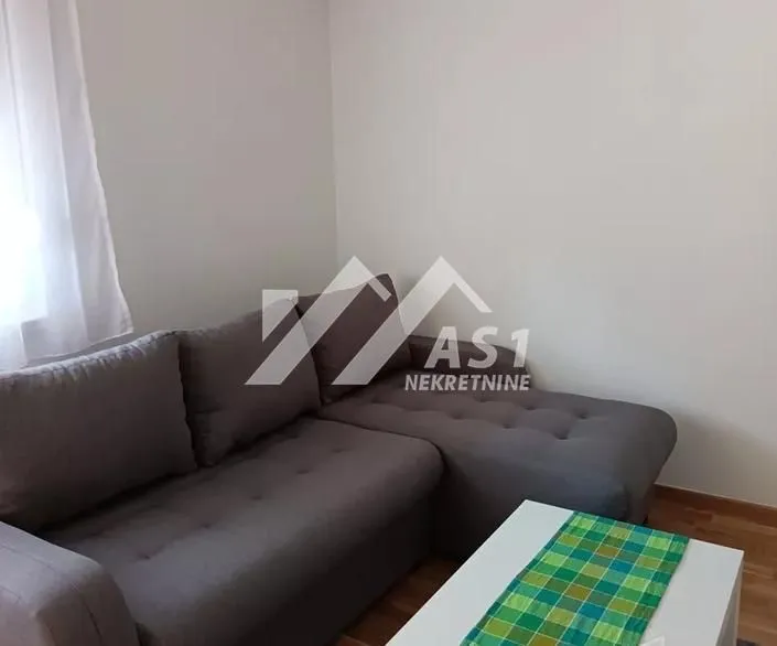 Izdavanje, jednosoban stan, 37m², Telep, Novi Sad Sve Podlokacije
