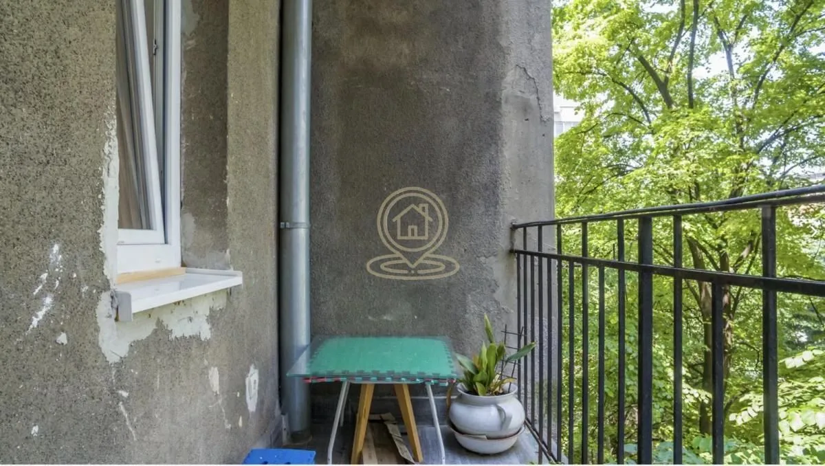 Rent, four bedroom apartment, 100m², Savski Venac, Beograd
