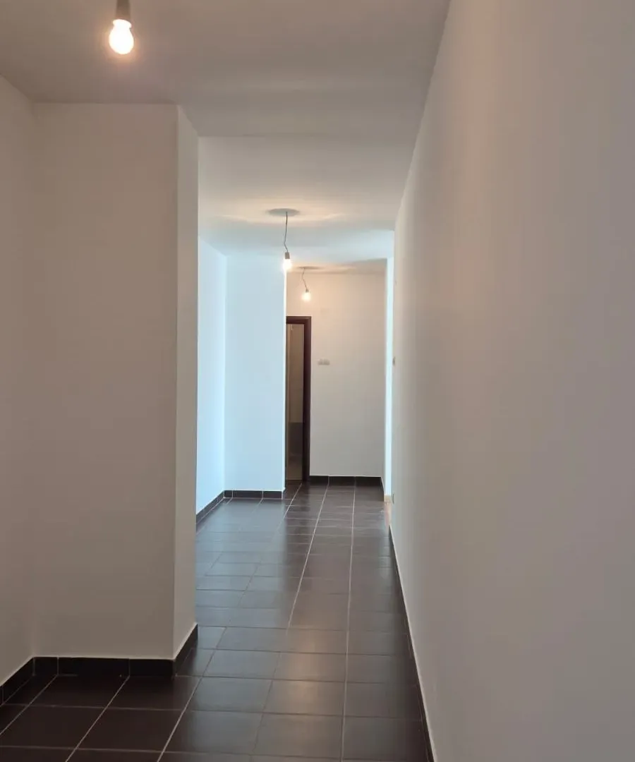 Prodaja, trosoban stan, 169m², Petrovac, Budva