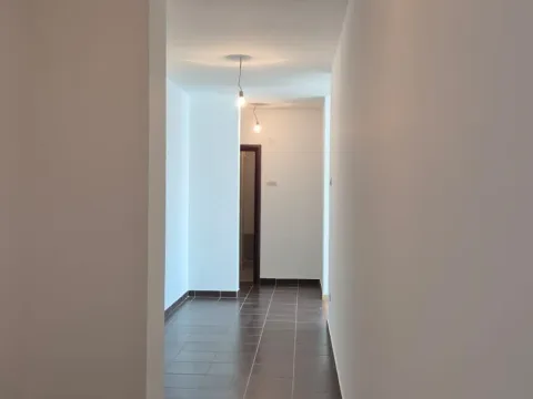 Prodaja, trosoban stan, 169m², Petrovac, Budva - image 8