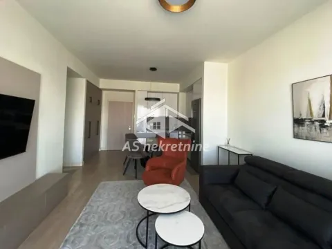 Rent, three bedroom apartment, 79m², Savski Venac, Beograd - image 2