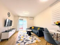 Rent, two bedroom apartment, 60m², Pobrežje, Podgorica - image 1