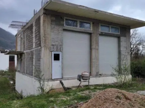 Prodaja,  poslovni prostor, 262m2, Sutomore, Bar