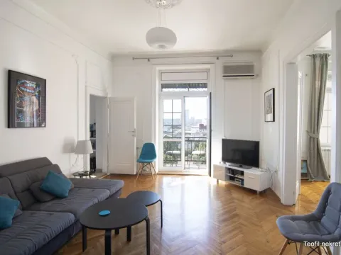 Prodaja, trosoban stan, 82m², Savski Venac, Beograd