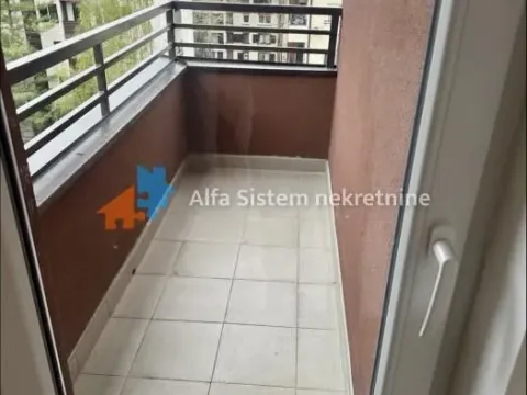 Izdavanje, trosoban stan, 67m², Zvezdara Sve Podlokacije, Beograd - image 10