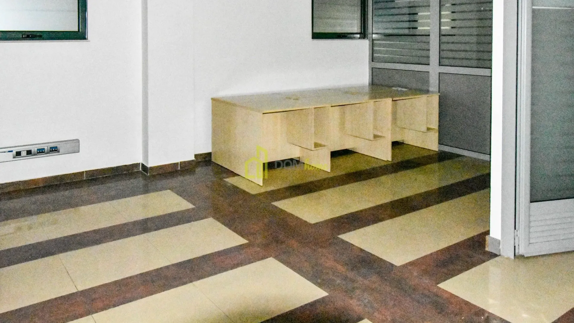 Sale, office space, 303m², Centar, Podgorica