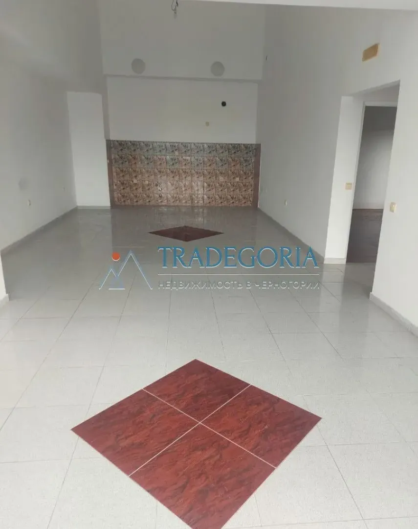 Prodaja, dvosoban stan, 95m², Bar, Crna Gora