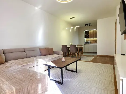 Rent, apartment, 48m², City Kvart, Podgorica - image 3