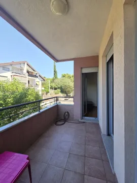 Izdavanje, trosoban stan, 125m², Gorica C, Podgorica - image 23
