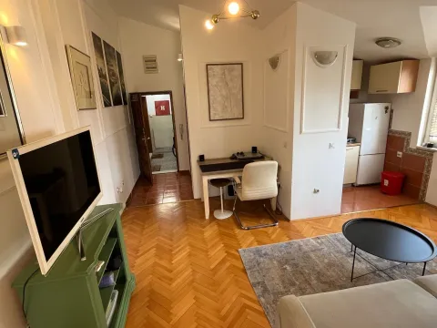 Prodaja, jednosoban stan, 43m², Preko Morače, Podgorica - image 8