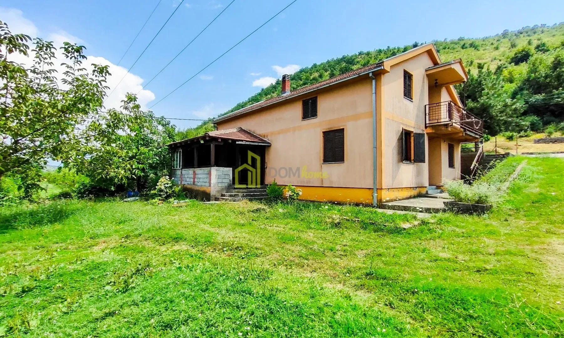 Prodaja, kuća, 260m², Velje Brdo, Podgorica
