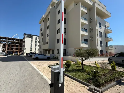 Sale, one bedroom apartment, 48m², Velika Plaža, Ulcinj - image 3