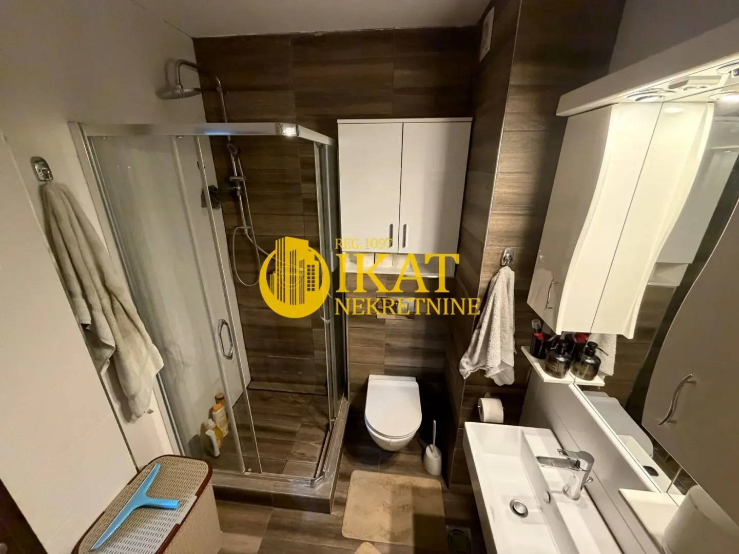 Sale, one bedroom apartment, 44m², Višnjička Banja, Palilula Sve Podlokacije