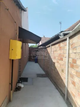 Prodaja, kuća, 135m², Centar, Subotica - image 18