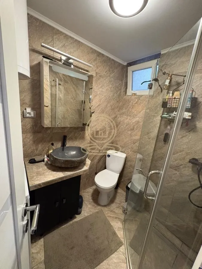 Izdavanje, dvosoban stan, 56m², Lekino Brdo, Voždovac Sve Podlokacije