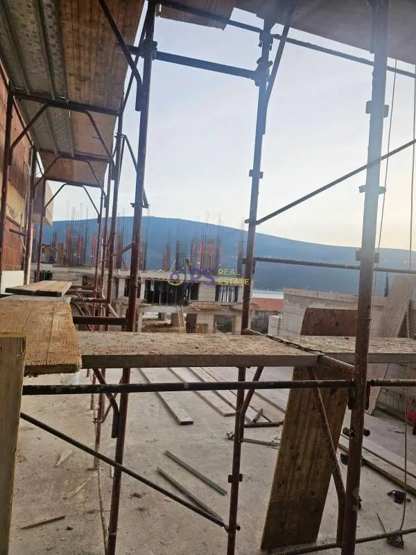 Prodaja, stan, 46m², Đenovići, Herceg Novi